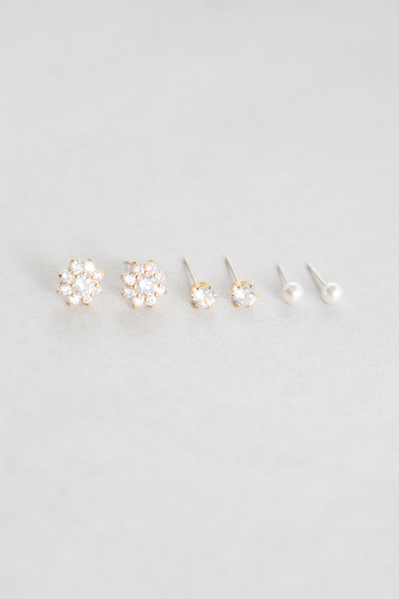 AD(White) Stones,Double Flower Design Stud Earrings Gold Finished Premium  Quality Set Buy Online